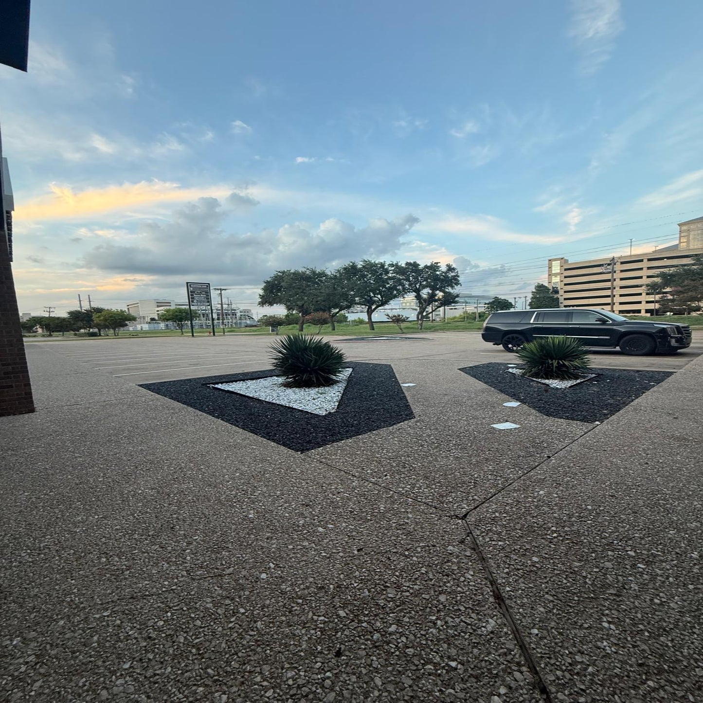 Book Honey's Scented Co. Studios