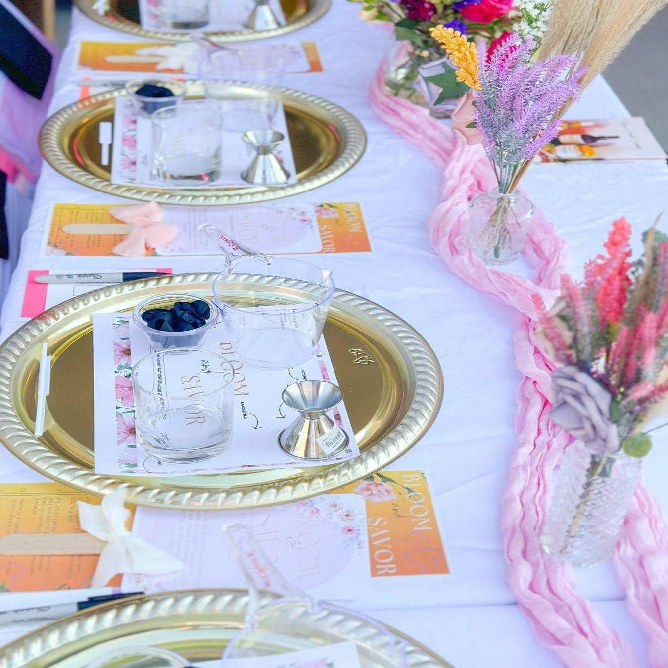 Book Honey's Scented Co. Studios